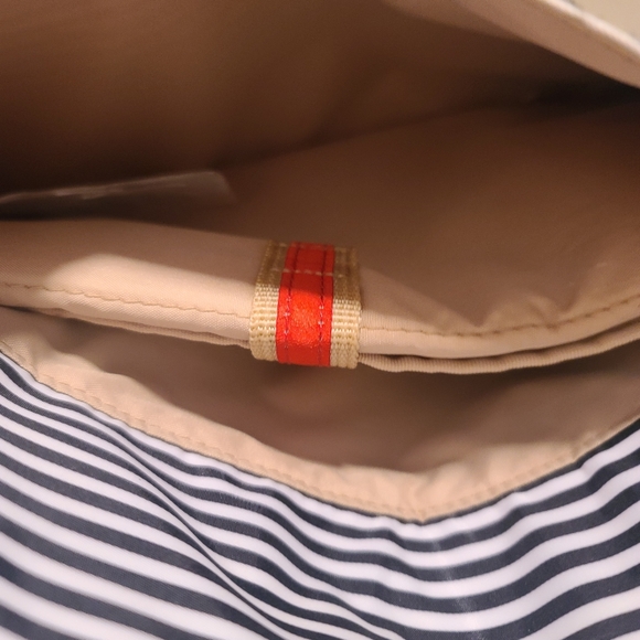 Skip hop Grand Central take it all black and white striped diaper baby bag - Picture 10 of 11